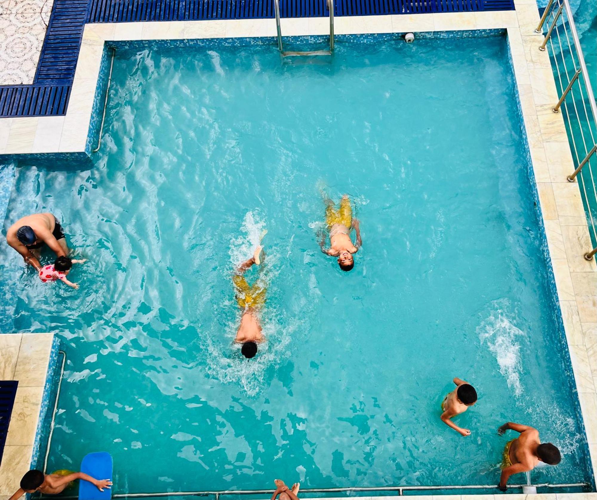 Hotel Waterland Aiju ภายนอก รูปภาพ