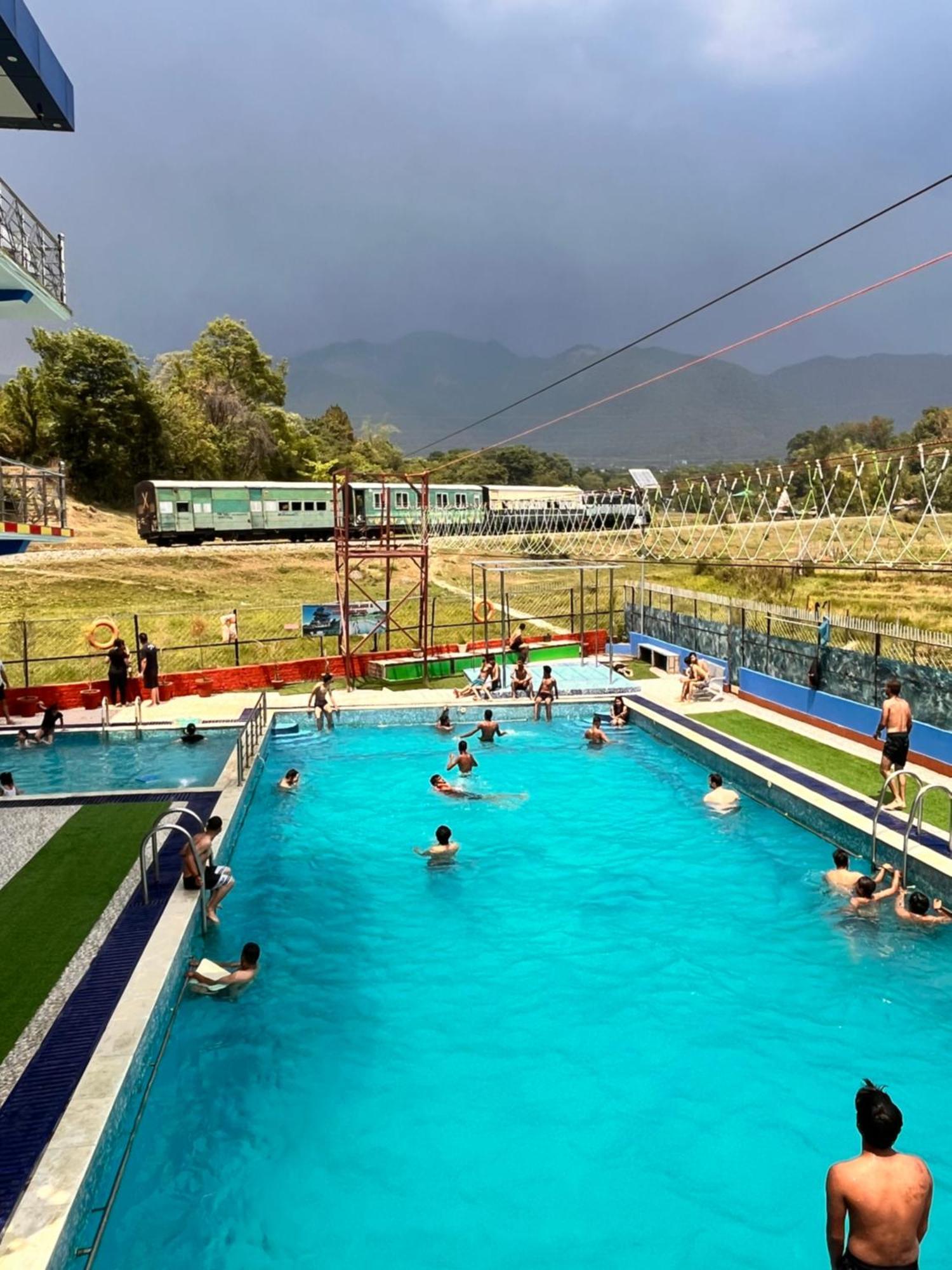 Hotel Waterland Aiju ภายนอก รูปภาพ
